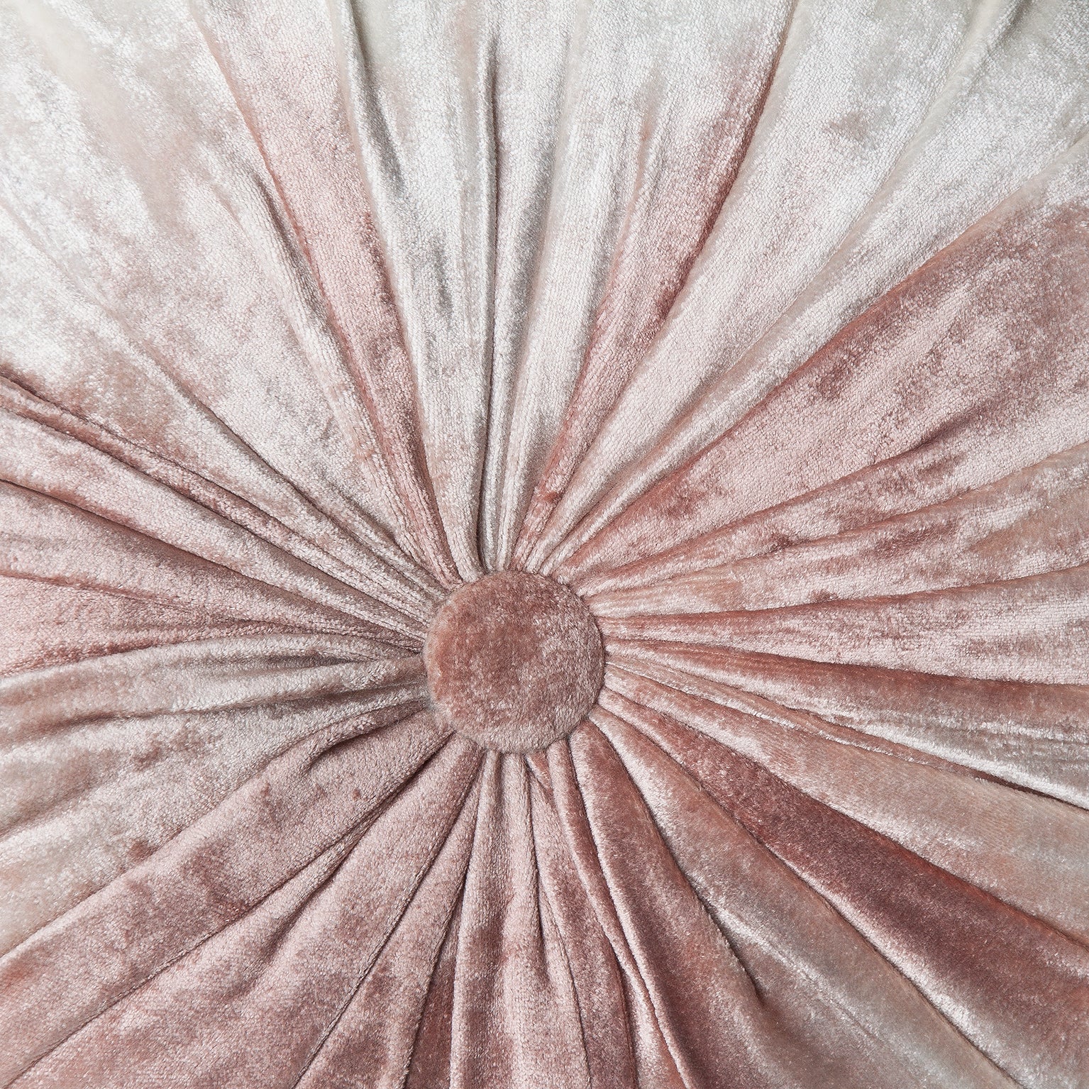 NILEA CUSHION